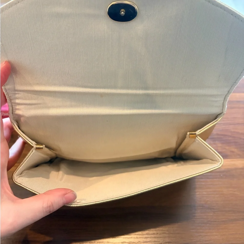 Vintage Gold 80’s Metallic Pleated Faux Leather Clutch